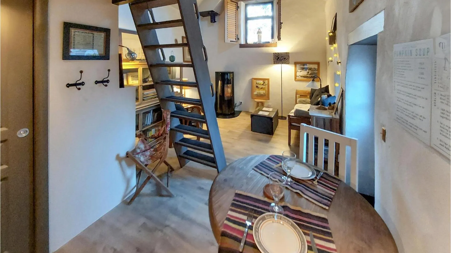 Nice Home In Plouezec With Kitchen Nyaraló